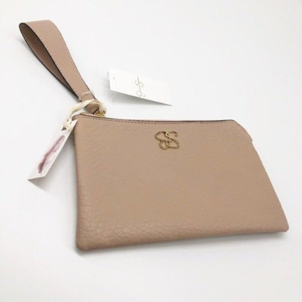 JESSICA SIMPSON Pink Wristlet